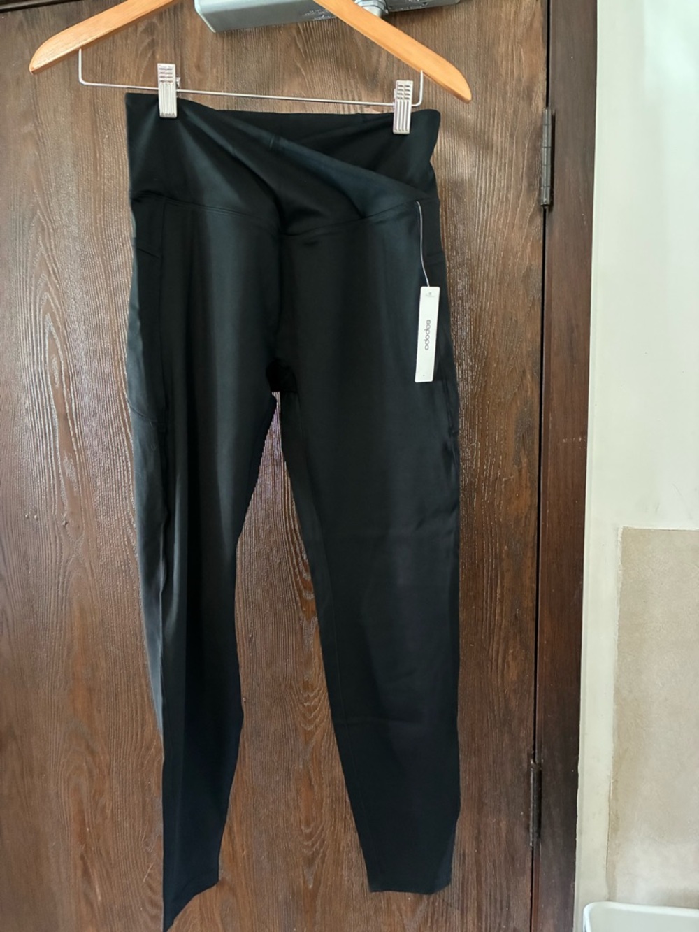 NWT Black High-Waist Leggings with Twist Waistband